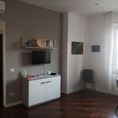 Heart Napoli Apartment Luaran gambar