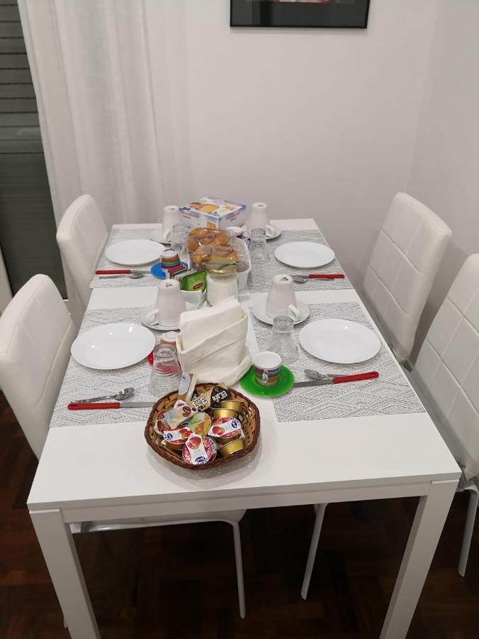 Heart Napoli Apartment Luaran gambar