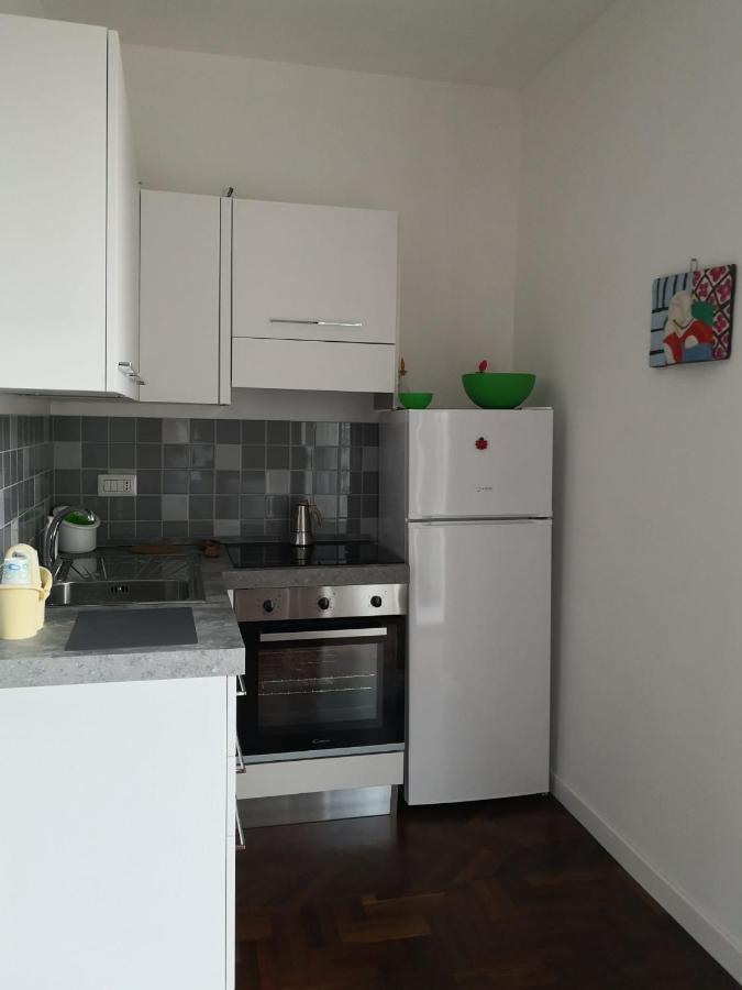 Heart Napoli Apartment Luaran gambar